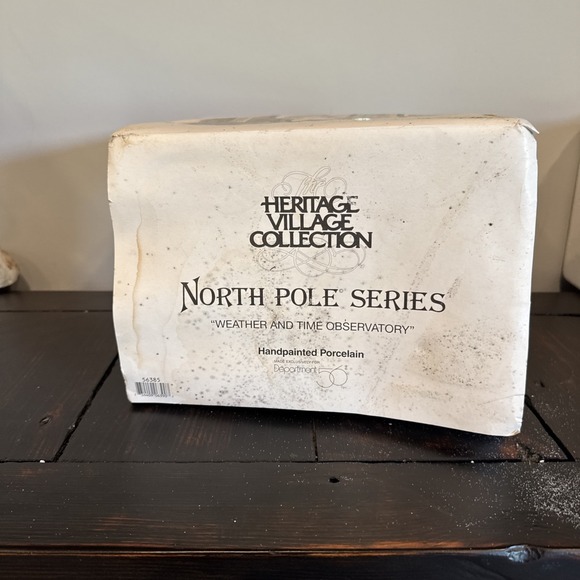 Dept 56 North Pole Series Weather & Time Observatory Mint Condition Original Box - Picture 8 of 9